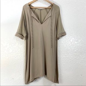 Zara WB Collection Tan Short Sleeve Dress V-neck